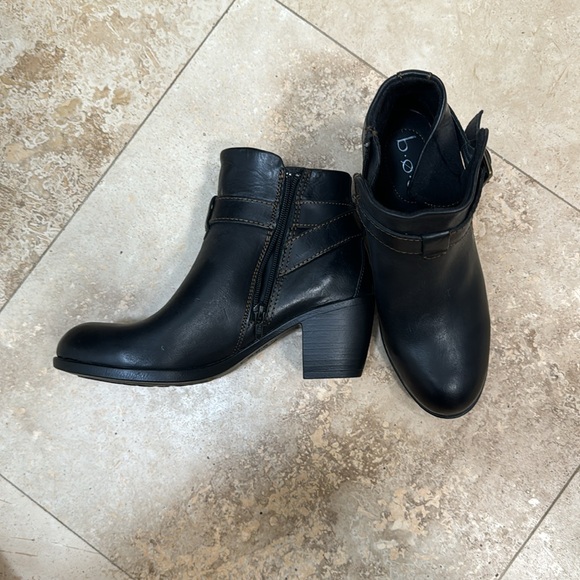 BOC ankle boots. 6 1/2 NEW. never worn. Gorgeous boots. - Picture 8 of 16